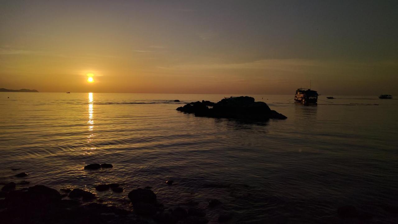 Guestpat Casabella Otel Pattaya Dış mekan fotoğraf